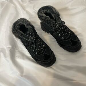 B.U.M. Equipment Cozy Faux Fur Winter Boots Black Women’s Medium